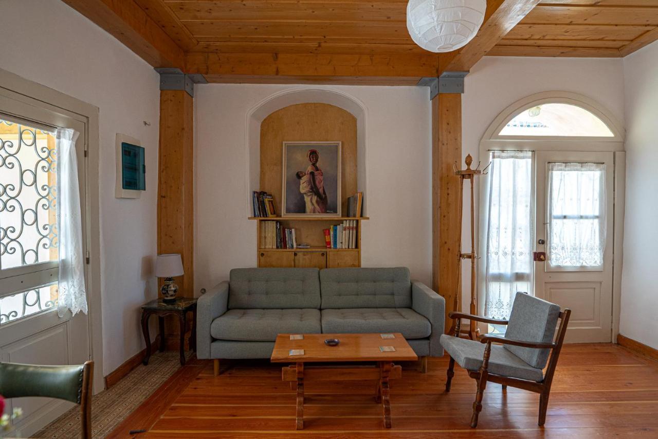 アテネA Painter'S House In Plakaアパートメント エクステリア 写真